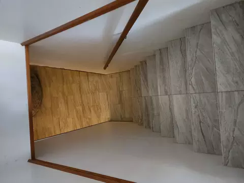Entry Way - 7 N Rose Ave, Addison, IL 60101 photo 1 of 1