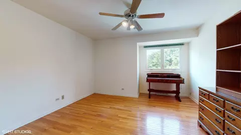 1857 Golf View Dr, Bartlett, IL 60103 photo 9