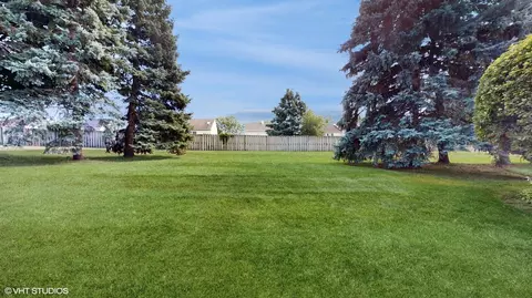 1857 Golf View Dr, Bartlett, IL 60103 photo 22