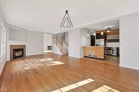 Living - 1815 Monroe, Glenview, IL 60025 photo 2 of 7