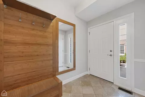 Entry Way - 1815 Monroe, Glenview, IL 60025 photo 1 of 2