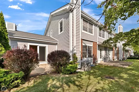 Exterior - 1815 Monroe, Glenview, IL 60025 photo 3 of 4