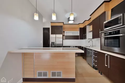 Kitchen - 1815 Monroe, Glenview, IL 60025 photo 5 of 5