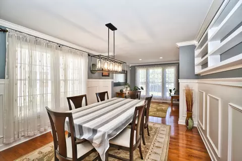 Dining - 1703 Manor Oaks Dr, Plainfield, IL 60586 photo 2 of 6