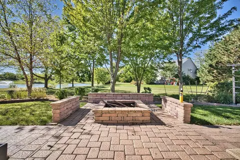 Exterior - 1703 Manor Oaks Dr, Plainfield, IL 60586 photo 12 of 16