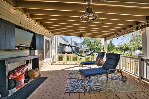 Exterior - 1703 Manor Oaks Dr, Plainfield, IL 60586 photo 11 of 16