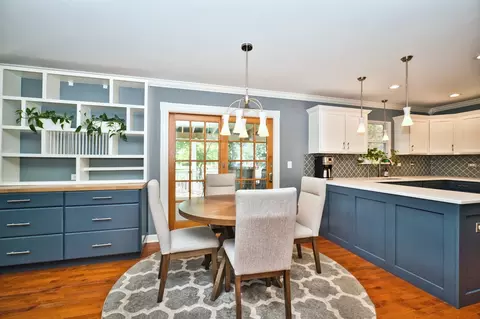 Dining - 1703 Manor Oaks Dr, Plainfield, IL 60586 photo 4 of 6