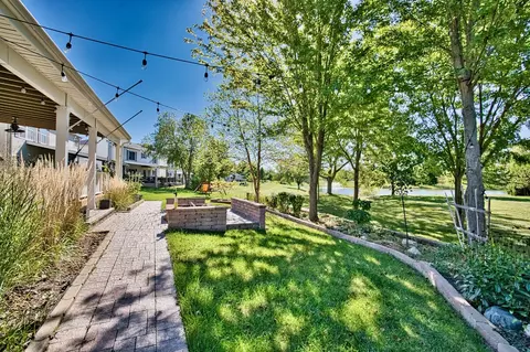 Exterior - 1703 Manor Oaks Dr, Plainfield, IL 60586 photo 3 of 16
