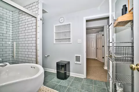 Bath - 1703 Manor Oaks Dr, Plainfield, IL 60586 photo 9 of 9