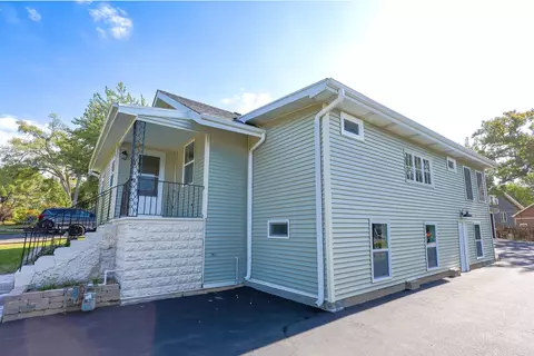 24973 W Elm Ave, Lake Villa, IL 60046