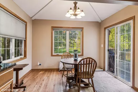 Dining - 5516 W Hawthorne Ave, Berkeley, IL 60163 photo 3 of 3