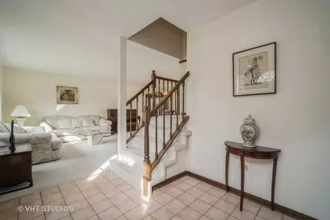 Entry Way - 1090 John Dr, Hoffman Estates, IL 60169 photo 1 of 1