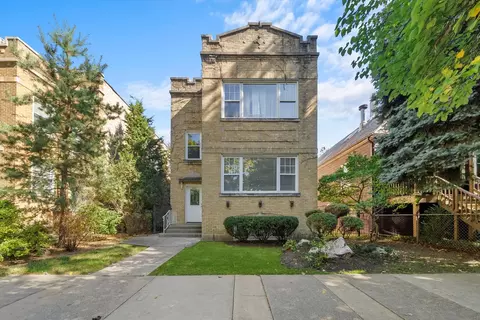 4221 N Saint Louis Ave, Chicago, IL 60618