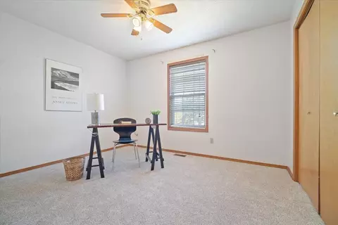 Bedroom - 41 Holder Way, Bloomington, IL 61704 photo 2 of 3