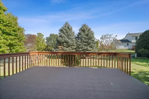 Exterior - 41 Holder Way, Bloomington, IL 61704 photo 3 of 4