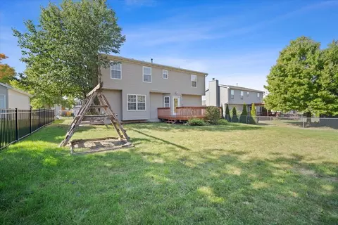 Exterior - 41 Holder Way, Bloomington, IL 61704 photo 4 of 4