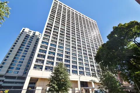 5201 S Cornell Ave #12B, Chicago, IL 60615