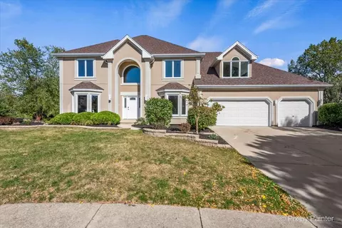 4211 Colton Cir, Naperville, IL 60564