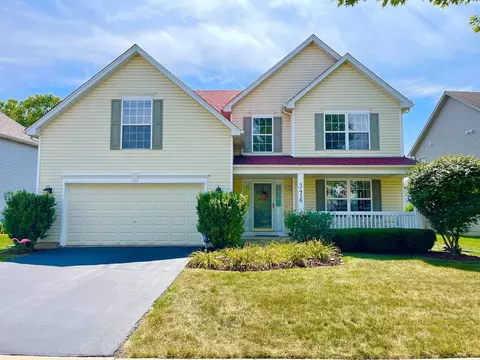 3416 Parliament Ln, Naperville, IL 60564