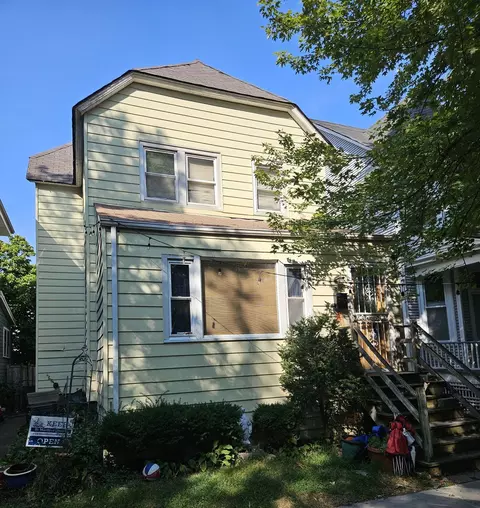 4826 N Hamilton Ave, Chicago, IL 60625