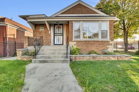 8059 S Artesian Ave, Chicago, IL 60652