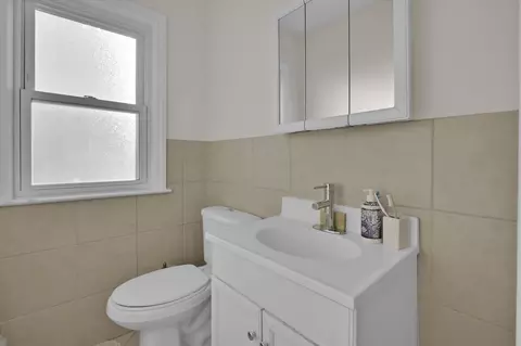 8059 S Artesian Ave, Chicago, IL 60652 photo 13