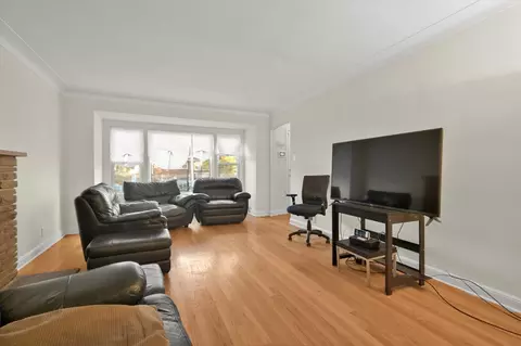 8059 S Artesian Ave, Chicago, IL 60652 photo 6