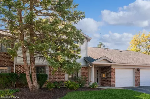 1435 W Partridge Ln #8, Arlington Heights, IL 60004