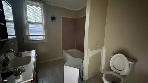653 E 90th St, Chicago, IL 60619 photo 9