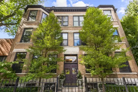 2682 N Burling St #2N, Chicago, IL 60614