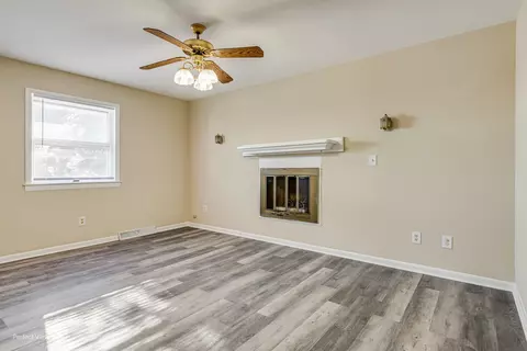 2842 E Delite Inn Rd, Beecher, IL 60401 photo 18