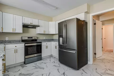 2842 E Delite Inn Rd, Beecher, IL 60401 photo 8