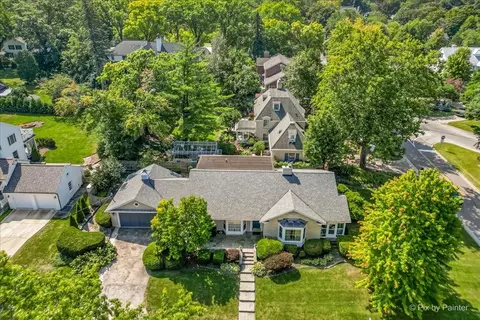 View/Area - 424 W Madison Ave, Wheaton, IL 60187 photo 2 of 7