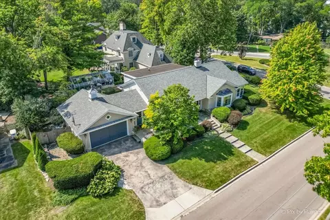 View/Area - 424 W Madison Ave, Wheaton, IL 60187 photo 1 of 7