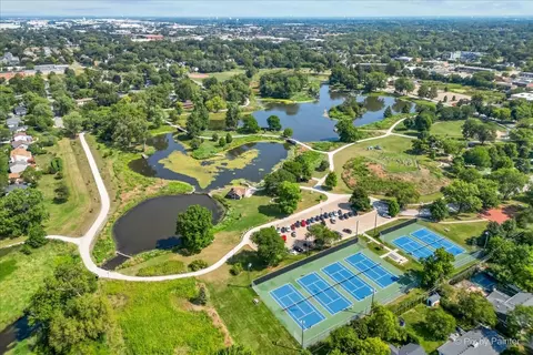 View/Area - 424 W Madison Ave, Wheaton, IL 60187 photo 5 of 7
