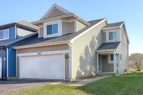 1507 S Pembroke Dr, South Elgin, IL 60177