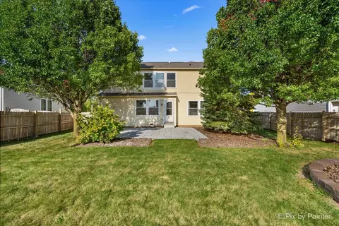 Exterior - 2347 Nantucket Ln, Elgin, IL 60123 photo 3 of 6