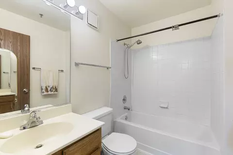 3265 Kirchoff Rd #127, Rolling Meadows, IL 60008 photo 14