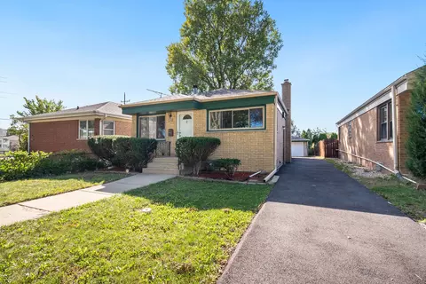 3606 Sarah St, Franklin Park, IL 60131