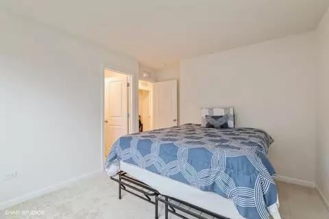 Bedroom - 520 Alpine Dr, Algonquin, IL 60102 photo 4 of 4