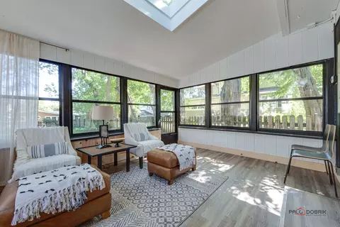 1007 Crest St, Wheaton, IL 60189 photo 19