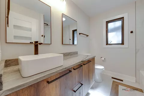 1007 Crest St, Wheaton, IL 60189 photo 24