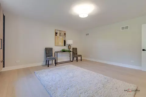 1007 Crest St, Wheaton, IL 60189 photo 22