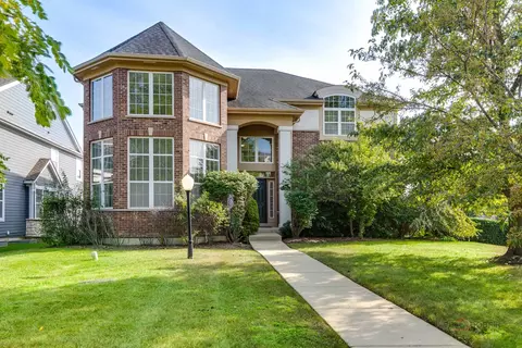 201 E Masters Trl, Vernon Hills, IL 60061