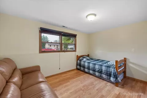 Bedroom - 2614 Jonathan Rd, Mchenry, IL 60050 photo 4 of 4