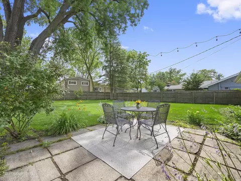 612 Wakeman Ave, Wheaton, IL 60187 photo 18