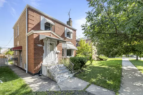 6309 N Ridgeway Ave, Chicago, IL 60659
