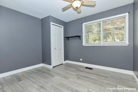 Bedroom - 805 Porten Rd, Mchenry, IL 60051 photo 3 of 5