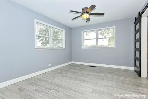 Bedroom - 805 Porten Rd, Mchenry, IL 60051 photo 1 of 5