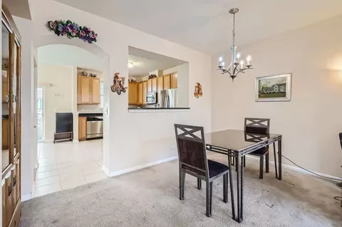 Dining - 320 Laurel Ave, Des Plaines, IL 60016 photo 1 of 1